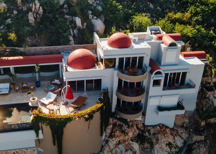 Villa Pedregal With 75-ft Pool And Panoramic Views *