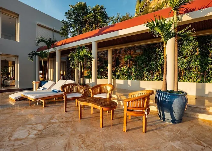Pedregal With 75-ft Pool And Panoramic Views Villa *