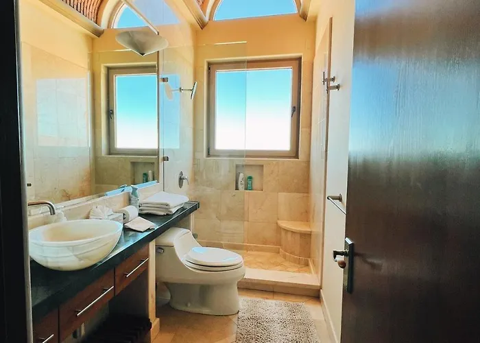 Pedregal With 75-ft Pool And Panoramic Views Villa