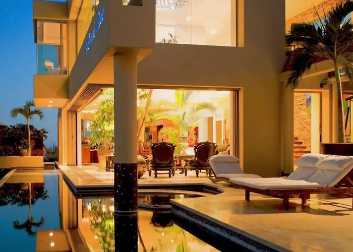 Pedregal With 75-ft Pool And Panoramic Views Villa *